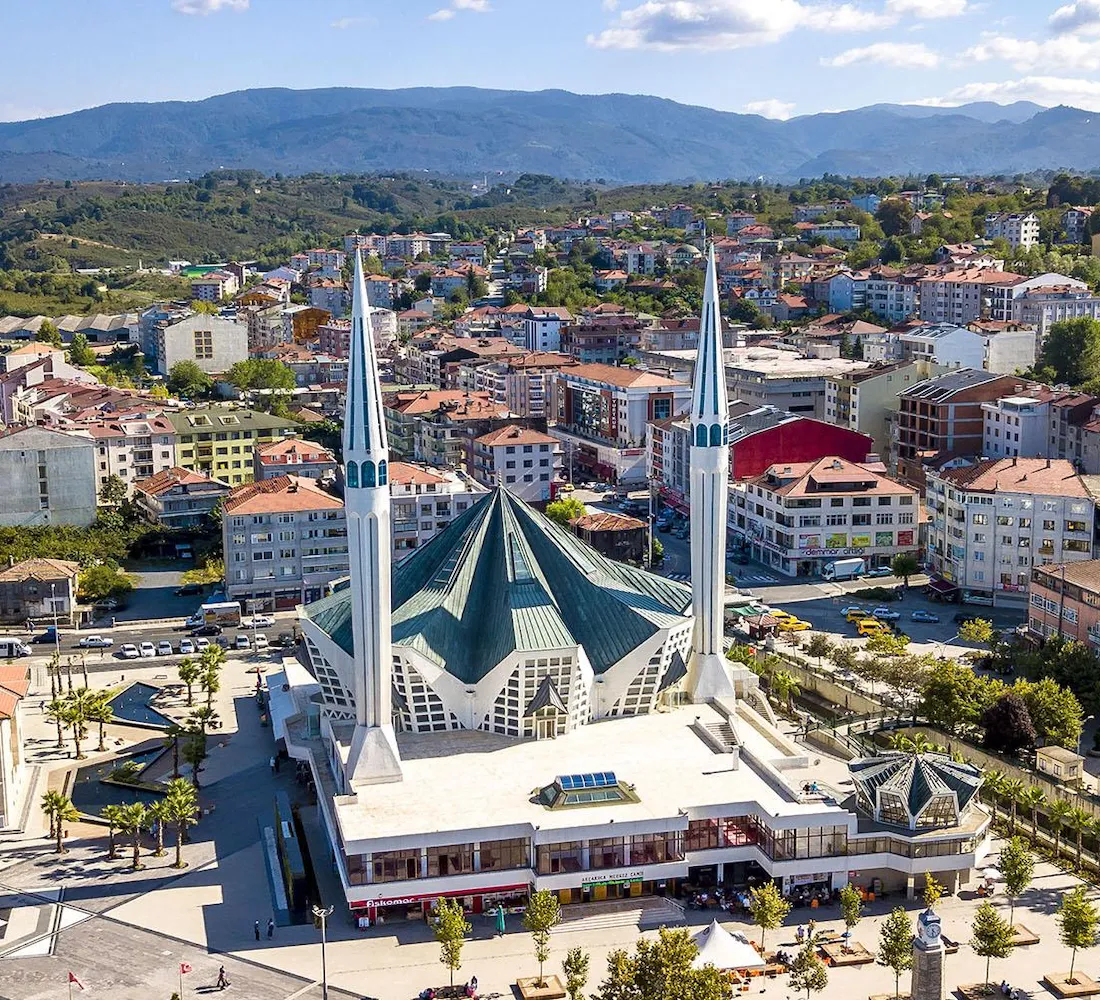 Türkiye'deki Düzce şehri hakkında bilgi edinin Türkiye'deki Düzce şehri hakkında bilgi edinin