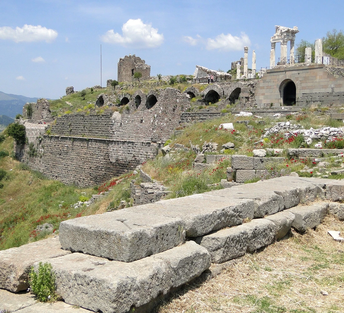 Exploring the ancient Roman city of Pergamon Exploring the ancient Roman city of Pergamon